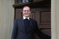 Der ernannte Weihbischof Paul Reder. Der ernannte Weihbischof Paul Reder.