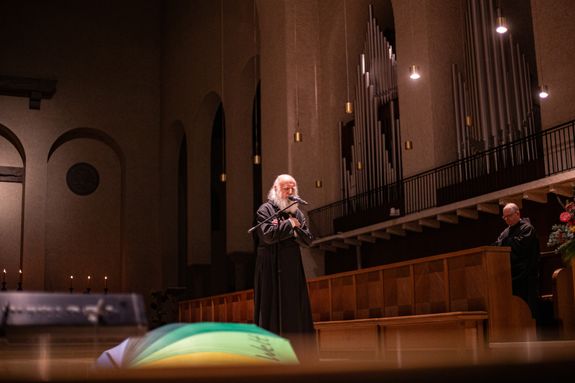 0425/0091 80. Geburtstag Anselm Grün_55696