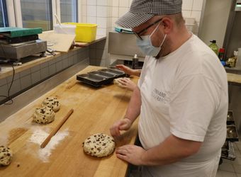 5121/1236 Christstollen_31250