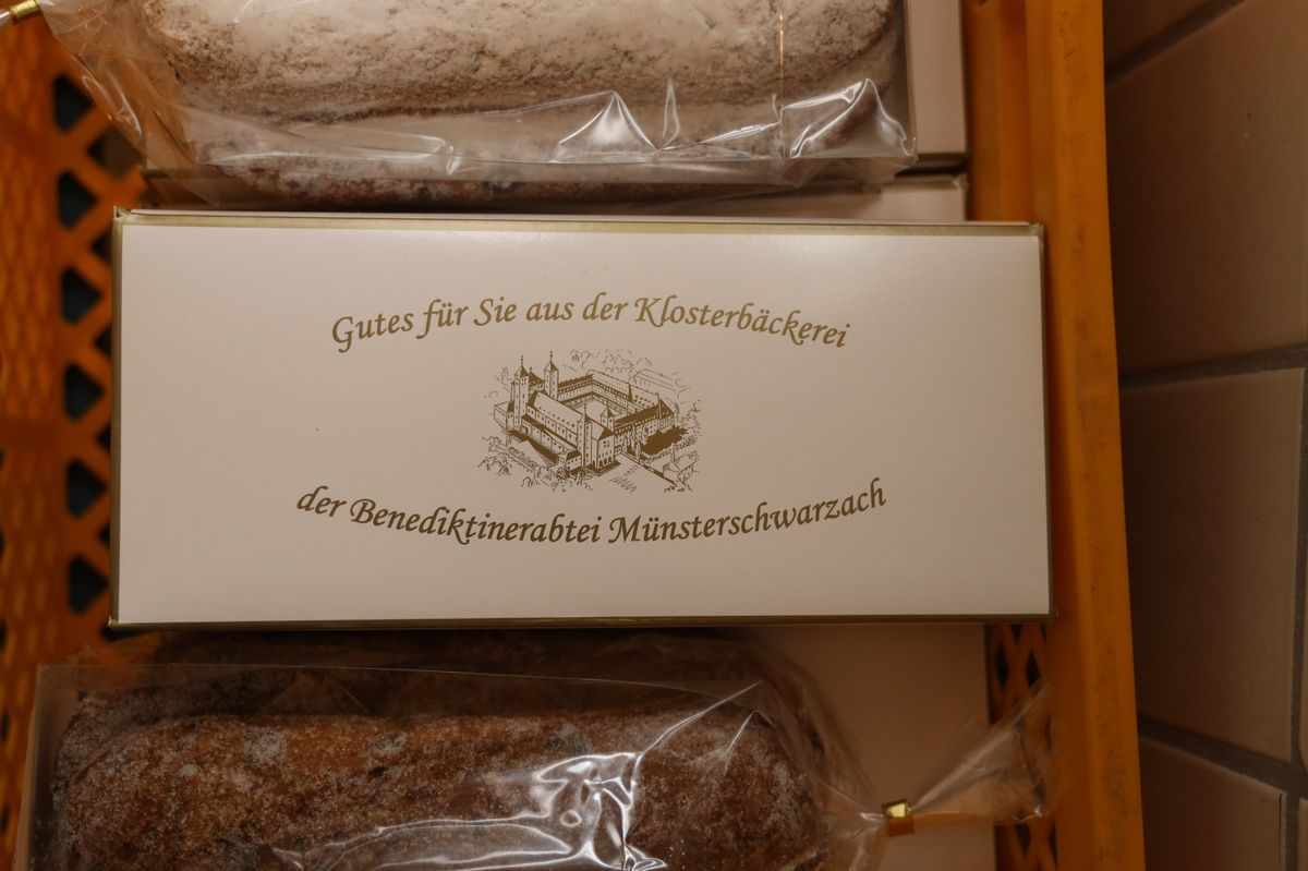 5121/1236 Christstollen_31257