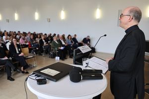 2026/0451 Flüchtlingsgipfel