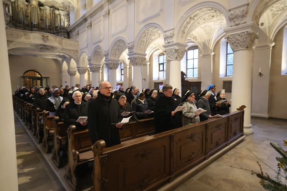 0626/0144 Tag des geweihten Lebens