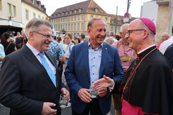 2826/0668 Räte und Politiker