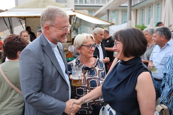 2826/0668 Räte und Politiker