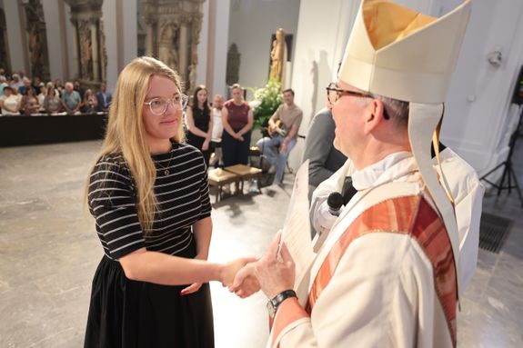 3026/0721 Beauftragung Gemeindis und Pastis