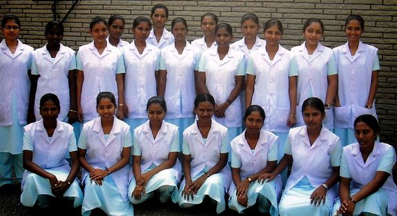 Mädchen und Frauen des Sozialprojekts "Archana" in Indien.