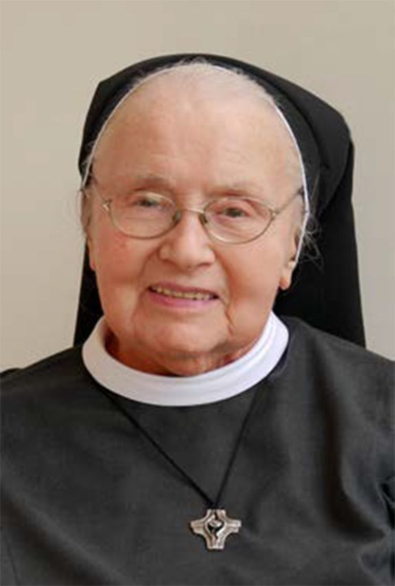 Gemeindereferentin i. R. Ritaschwester Caritas Müller Gemeindereferentin i. R. Ritaschwester Caritas Müller