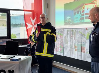 2126/0510 Kaleidoskop Bischöflicher Segen für die Rettungskräfte