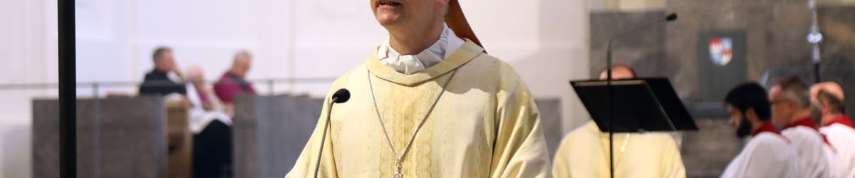 1825/0422 Pontifikalrequiem für Papst Franziskus_57482