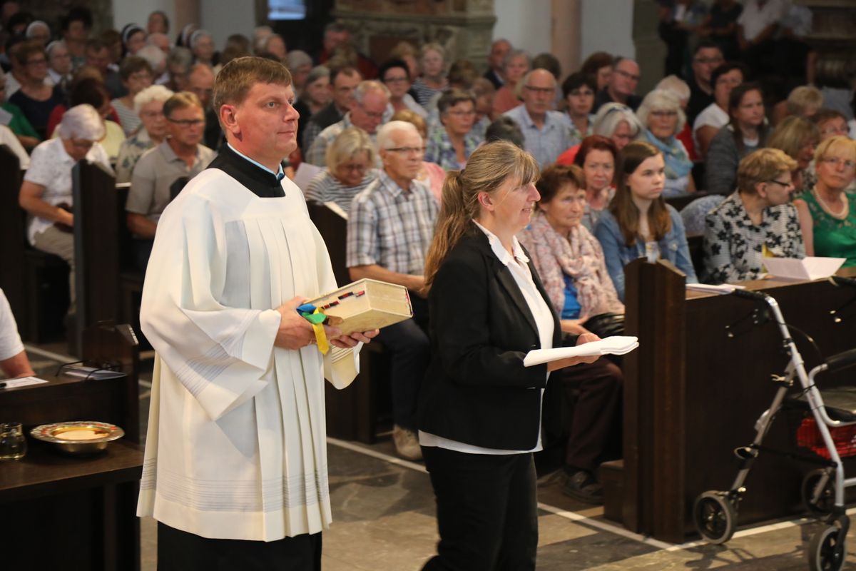 2919/0769 Gottesdiensthelfer_16262