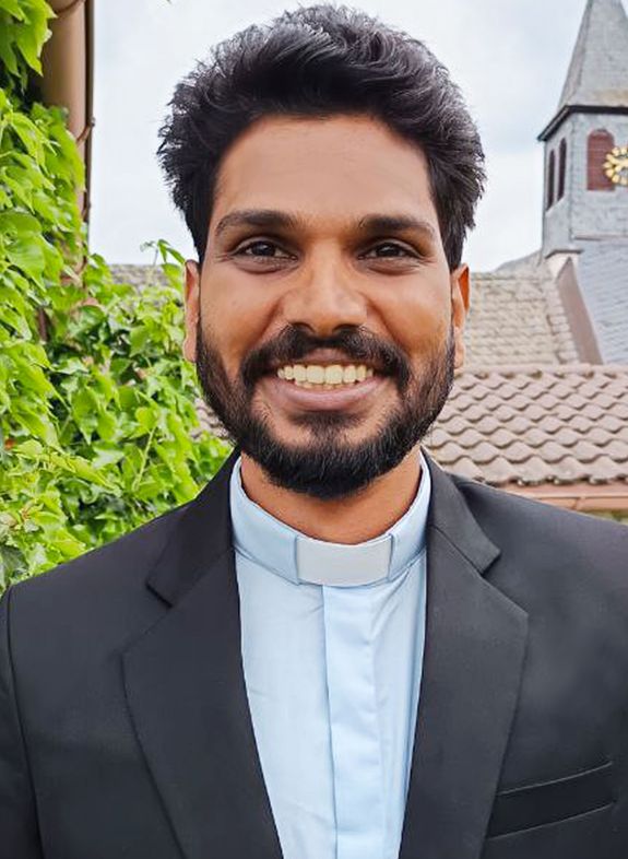 2225/0530 Charangattu Ouseph, Nidhin_58175