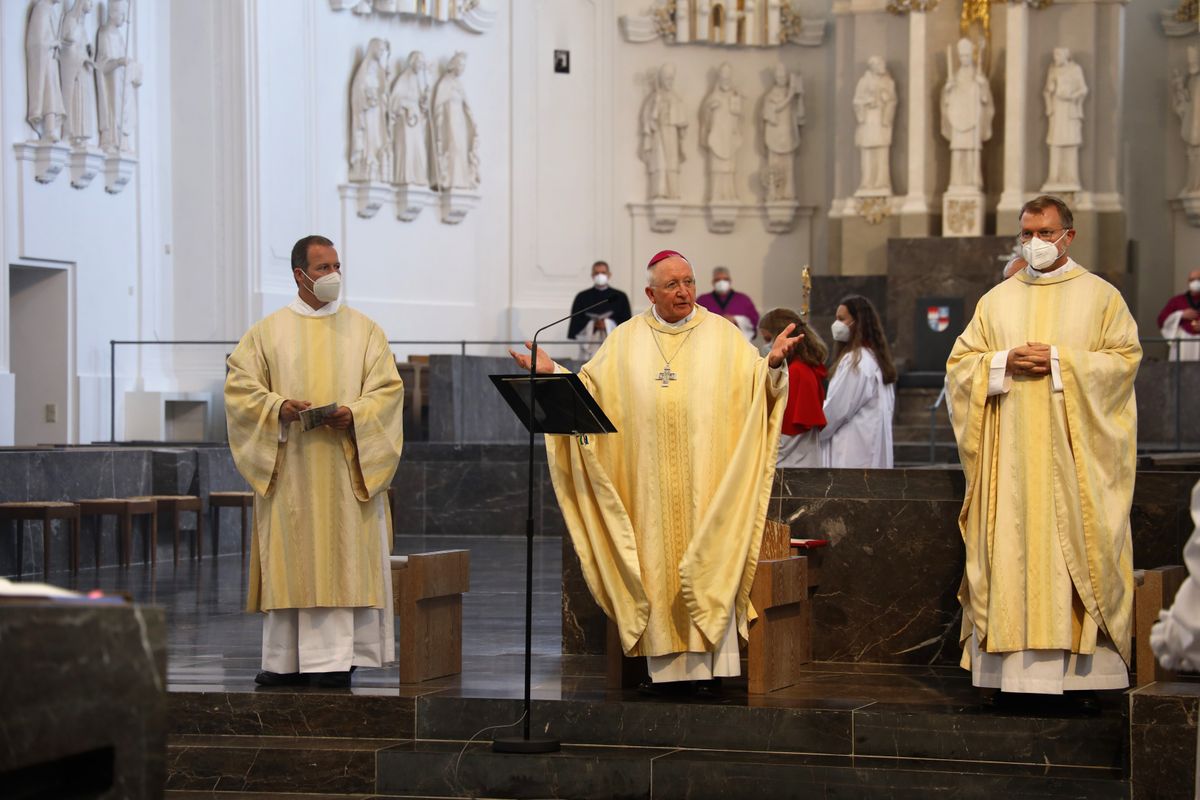 2921/0709 Beauftragung Pastis Gemeindis_29144