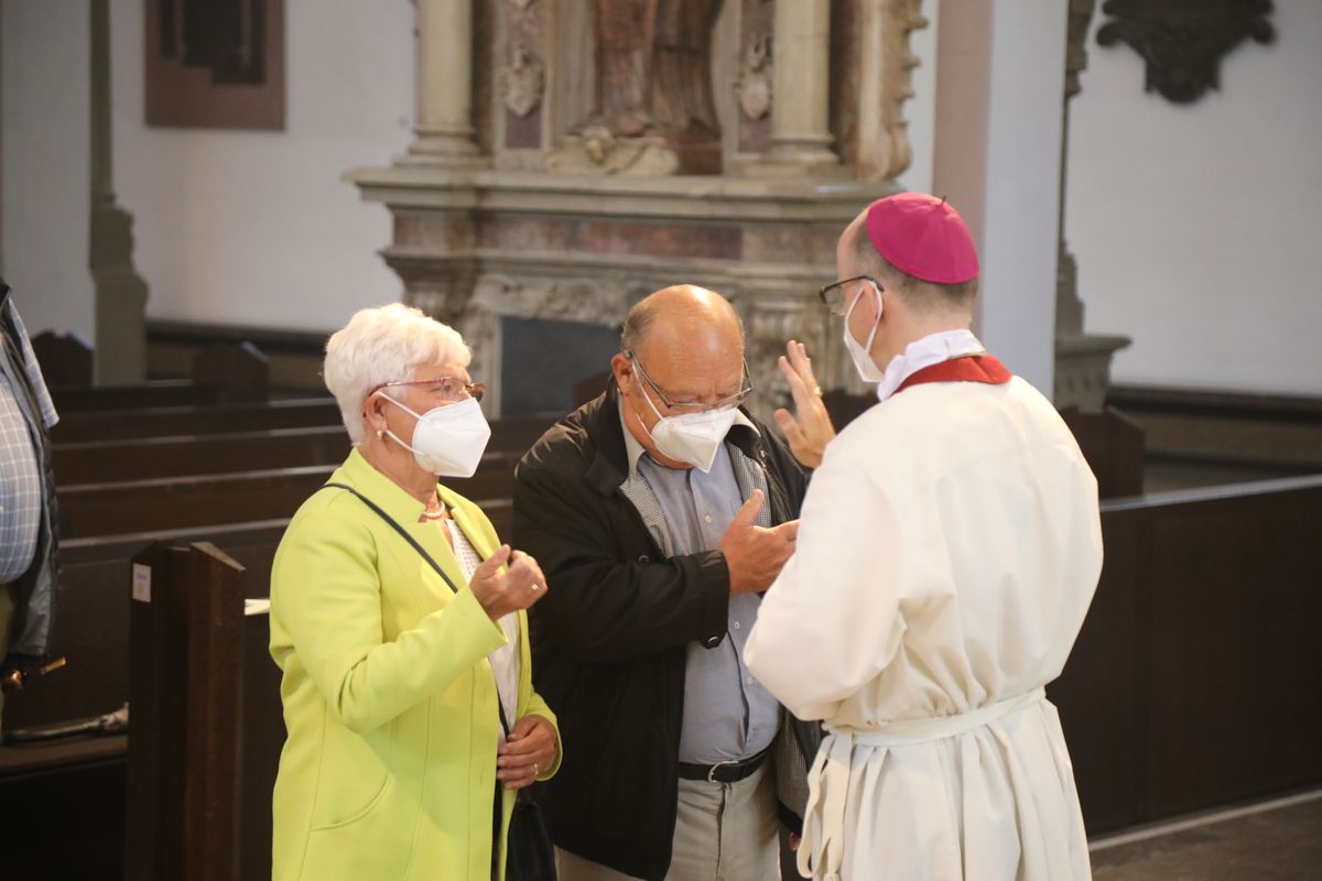 2621/0624 Ehejubilare Bischof 29. Juni Vormittag_28046