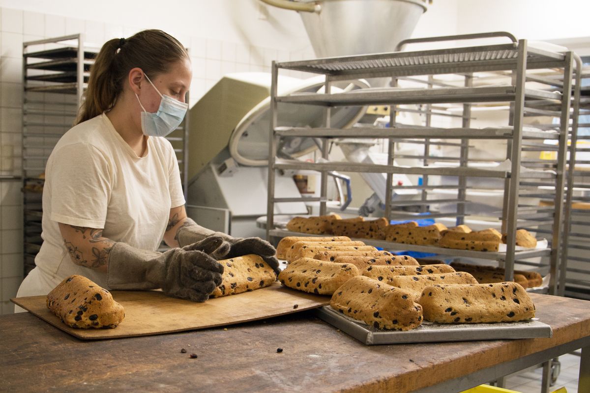 5121/1236 Christstollen_31260