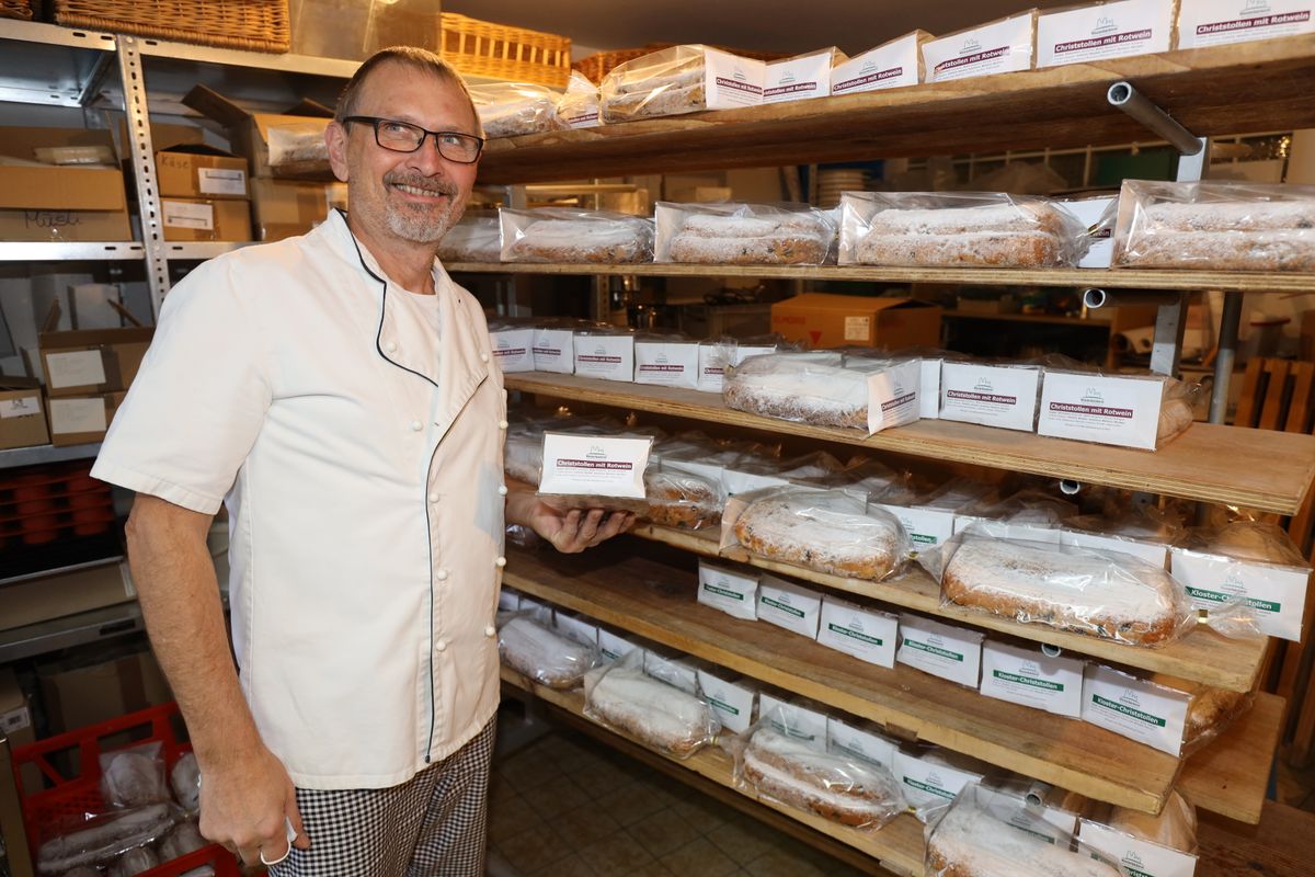 5121/1236 Christstollen_31255