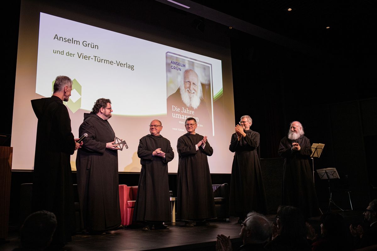 0425/0091 80. Geburtstag Anselm Grün_55691