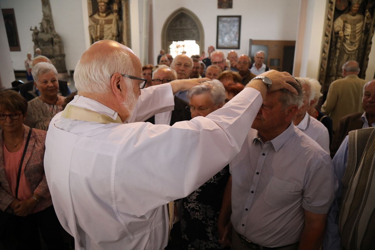 2819/0736 Gottesdienst Segnung Ehepaare Donnerstagsvormittag_15472