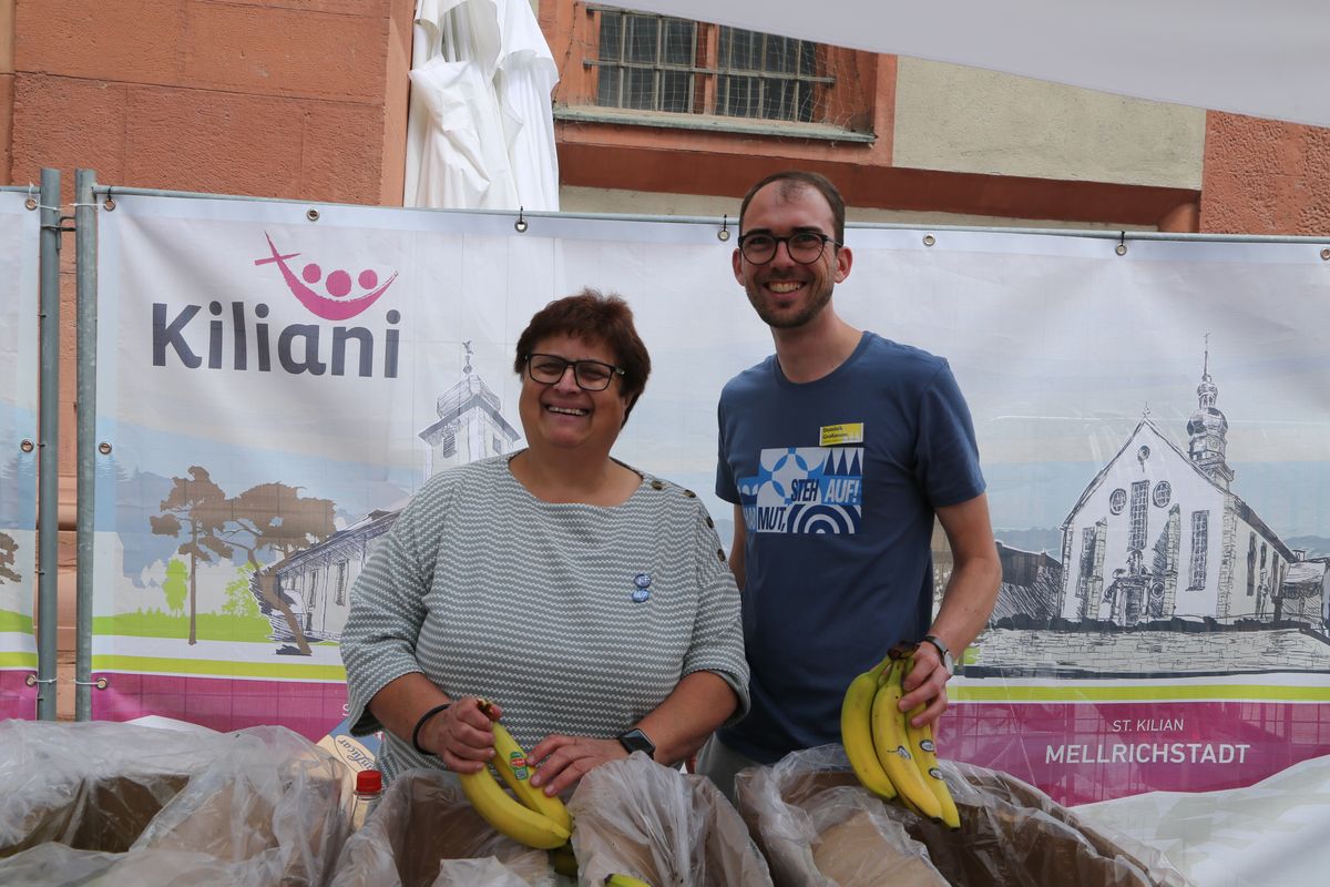 Über 1400 Kinder und ihre Begleiter sind am Montagvormittag, 7. Juli 2025, zum Gottesdienst für Erstkommunionkinder mit Bischof Dr. Franz Jung in den Würzburger Kiliansdom gekommen. 