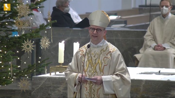 "Zuhören ist Schwerstarbeit", erklärte Bischof Dr. Franz Jung zum biblischen Jahresmotto des Bistums Würzburg für 2022. Es lautet "Verleih mir ein hörendes Herz" und ist dem ersten Buch der Könige entnommen. 