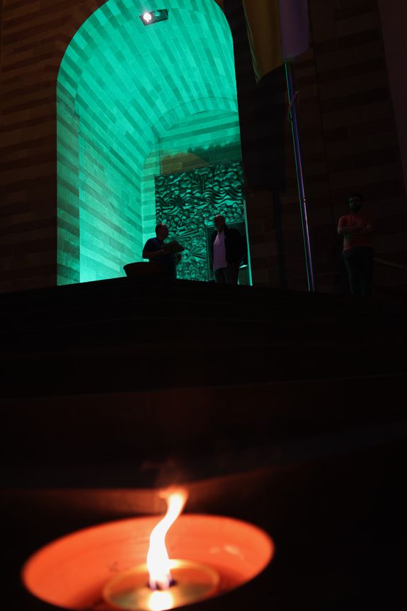 Die "Nacht der Hoffnung" am Samstagabend, 13. Juli, der Kiliani-Wallfahrtswoche lud zu Besinnung, Gebet und Kraftschöpfen in den Kiliansdom ein. Viele Passanten nutzten das Angebot, das um Mitternacht endete.