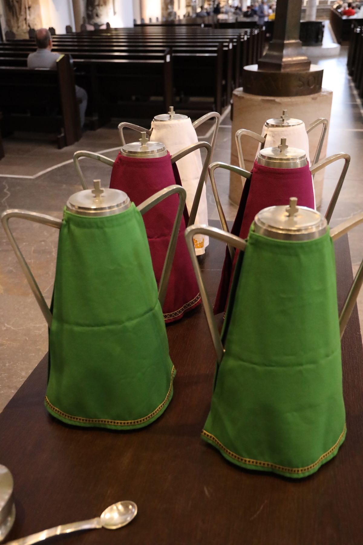 3720/0925 Missa Chrismatis_22979