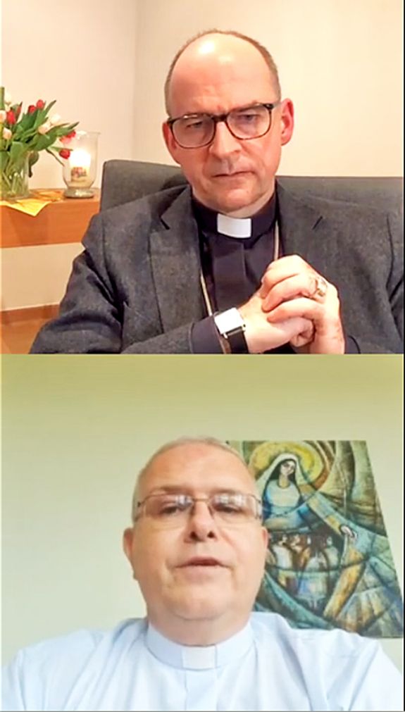 1221/0290 Instatalk_26000