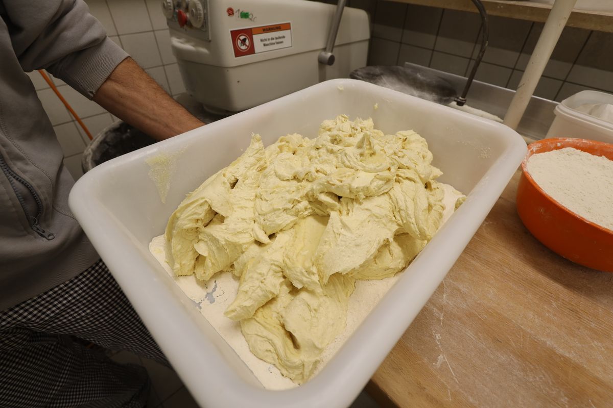 5121/1236 Christstollen_31239