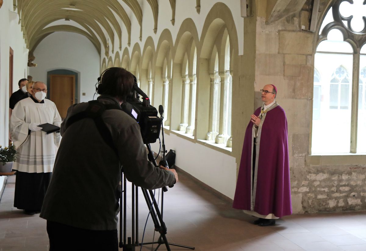 Im Kreuzgang der Franziskanerkirche.