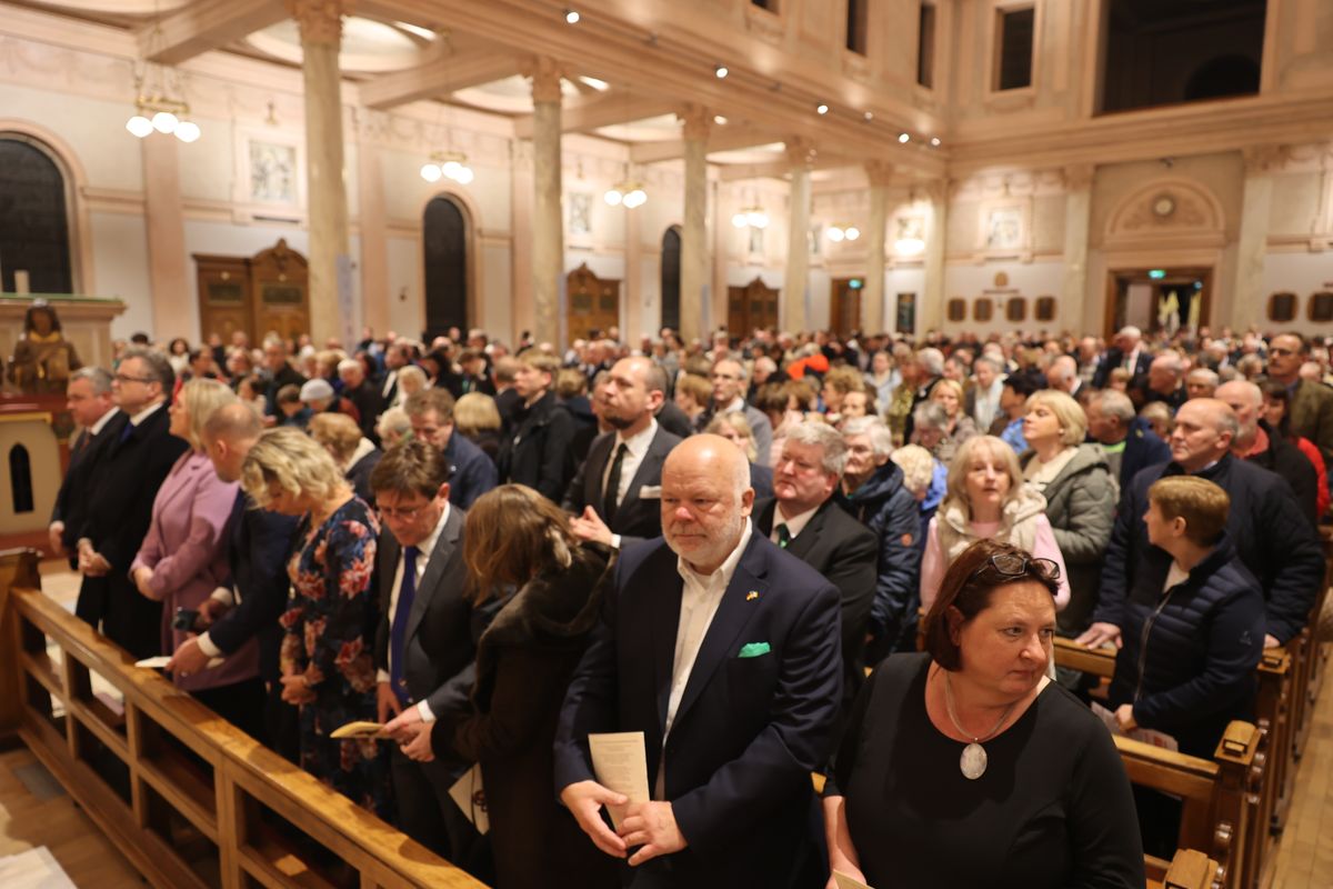 Bischof Martin Hayes, Bischof von Kilmore, feierte am Samstagabend, 5. Oktober, einen Jugendgottesdienst in der Kathedrale von Cavan. 