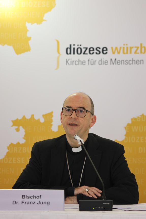 Bischof Dr. Franz Jung