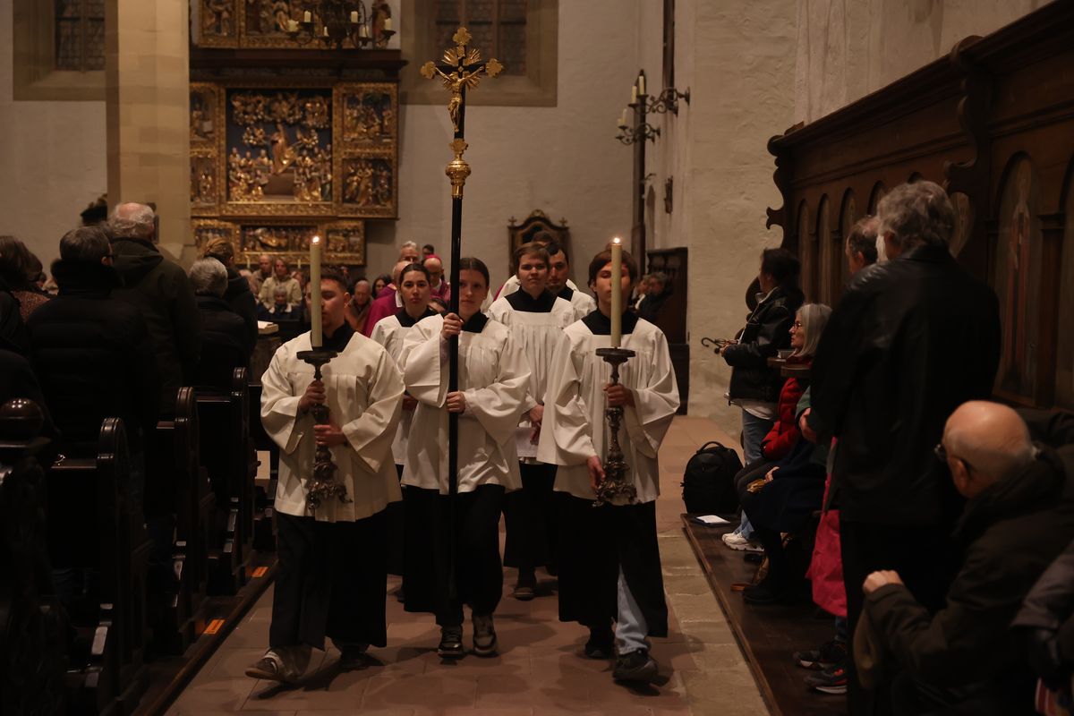 Der "Aschermittwoch der Künstler" wurde in diesem Jahr in der Würzburger Pfarrkirche Sankt Burkard begangen. Der "Aschermittwoch der Künstler" wurde in diesem Jahr in der Würzburger Pfarrkirche Sankt Burkard begangen.