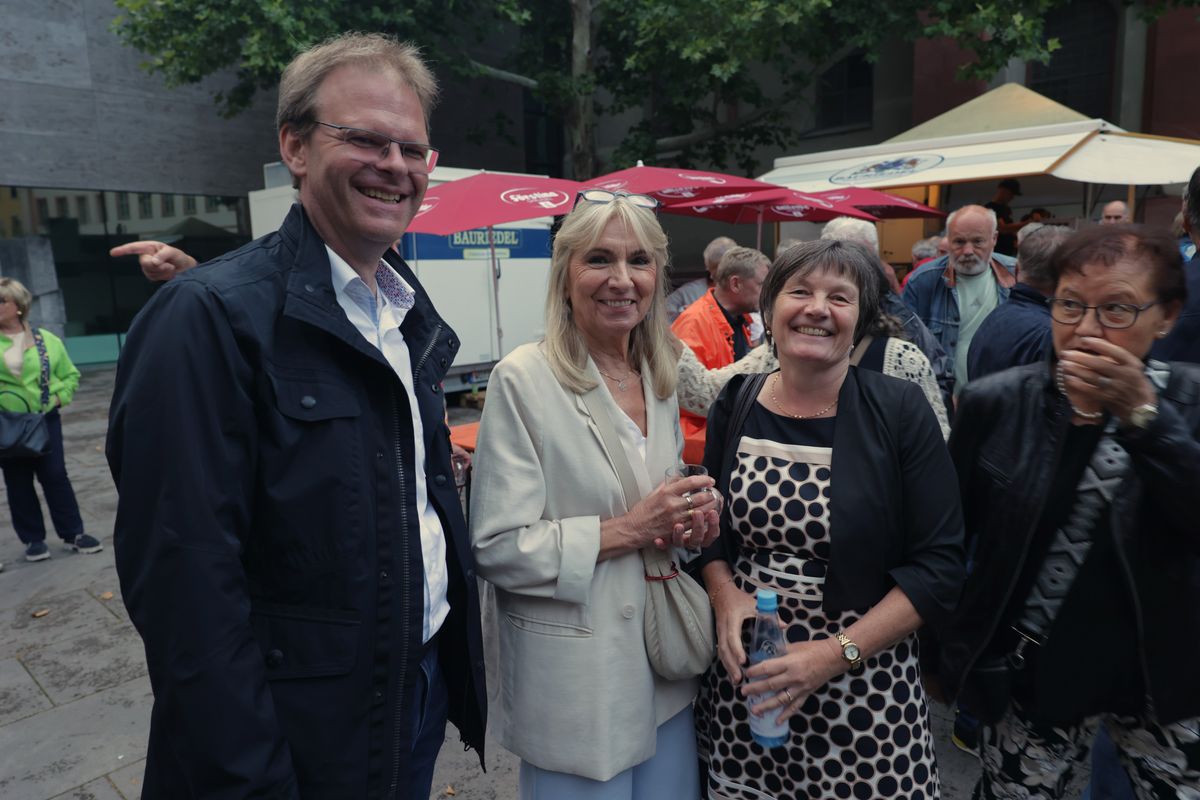 Rund 900 Personen feierten den Kiliani-Pontifikalgottesdienst für Räte und Politiker am Montagabend, 7. Juli, im Kiliansdom mit. Eine Begegnung auf dem Kiliansplatz schloss sich an. 