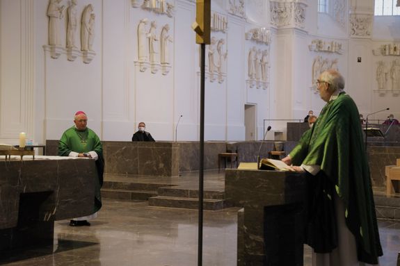 0321/0070 WB Boom _25086