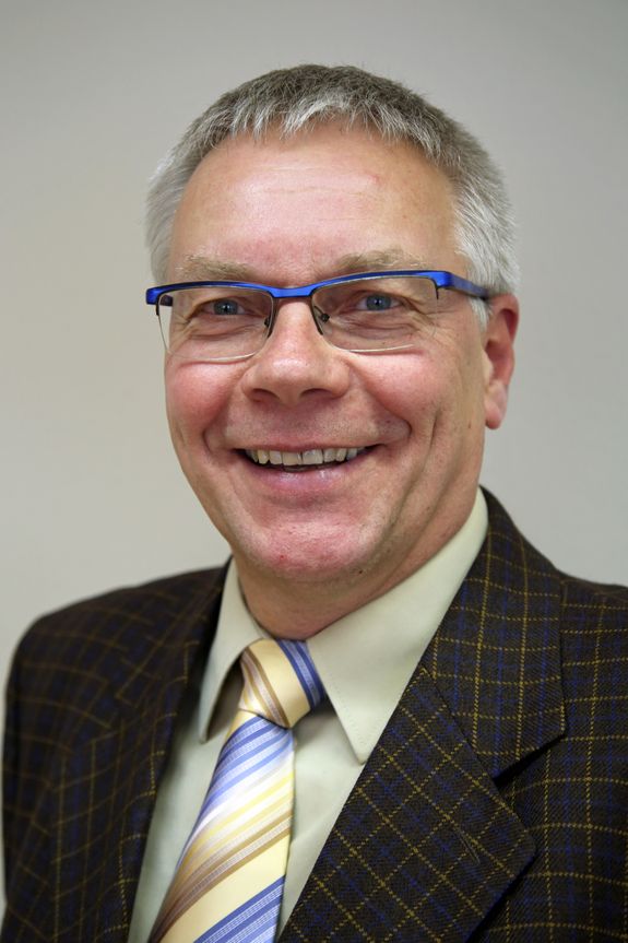 Klaus Schmalzl, Diözesanrichter und Fachreferent für Ehe-, Familien- und Lebensberatung im Bistum Würzburg, freut sich, wenn junge Paare überhaupt noch an eine kirchliche Hochzeit denken.