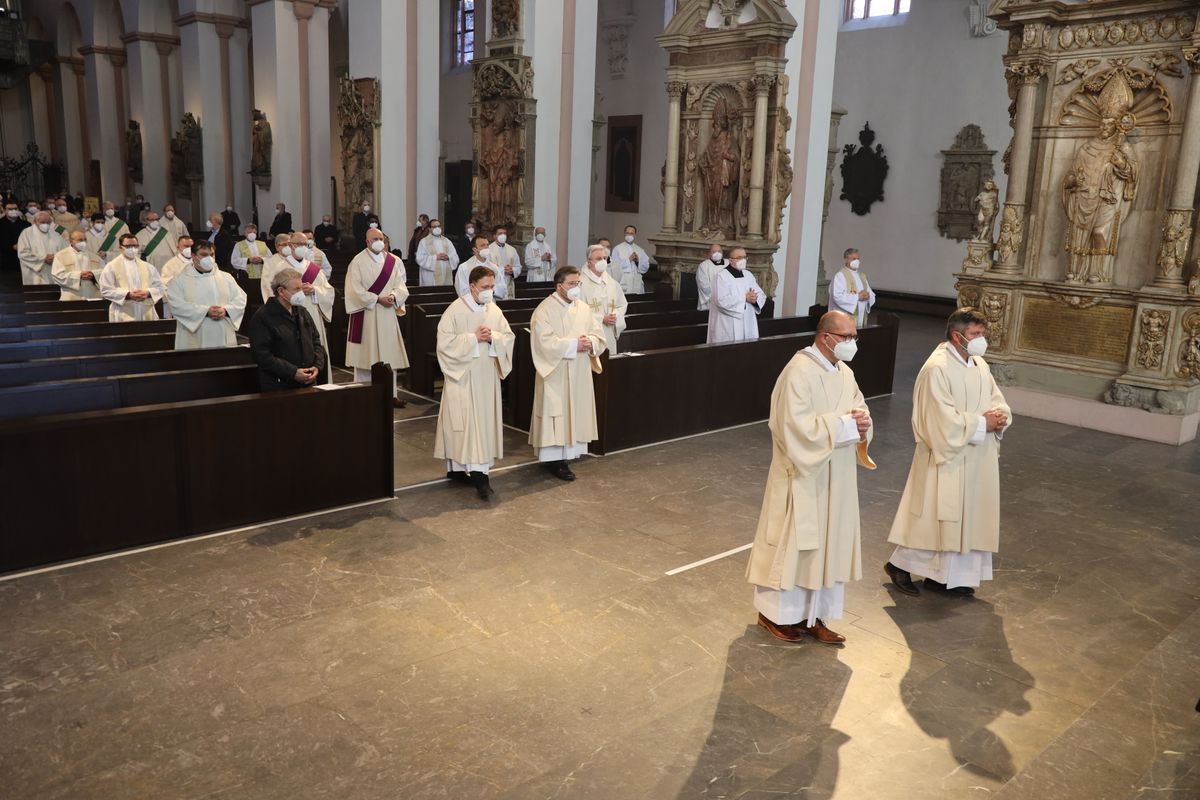 1321/0323 Missa chrismatis_26144