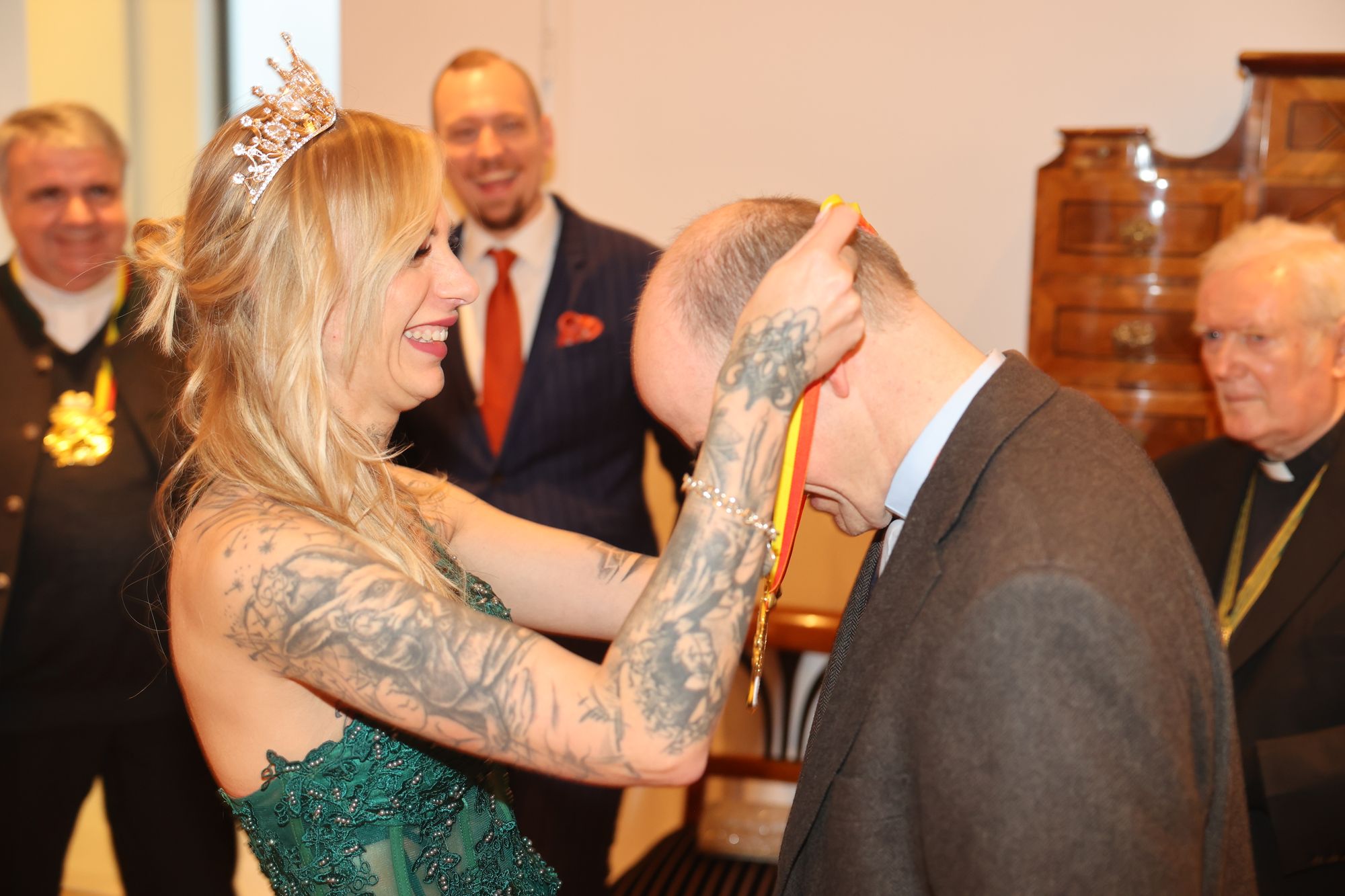 0725/0184 Fasching Bischofshaus_56111