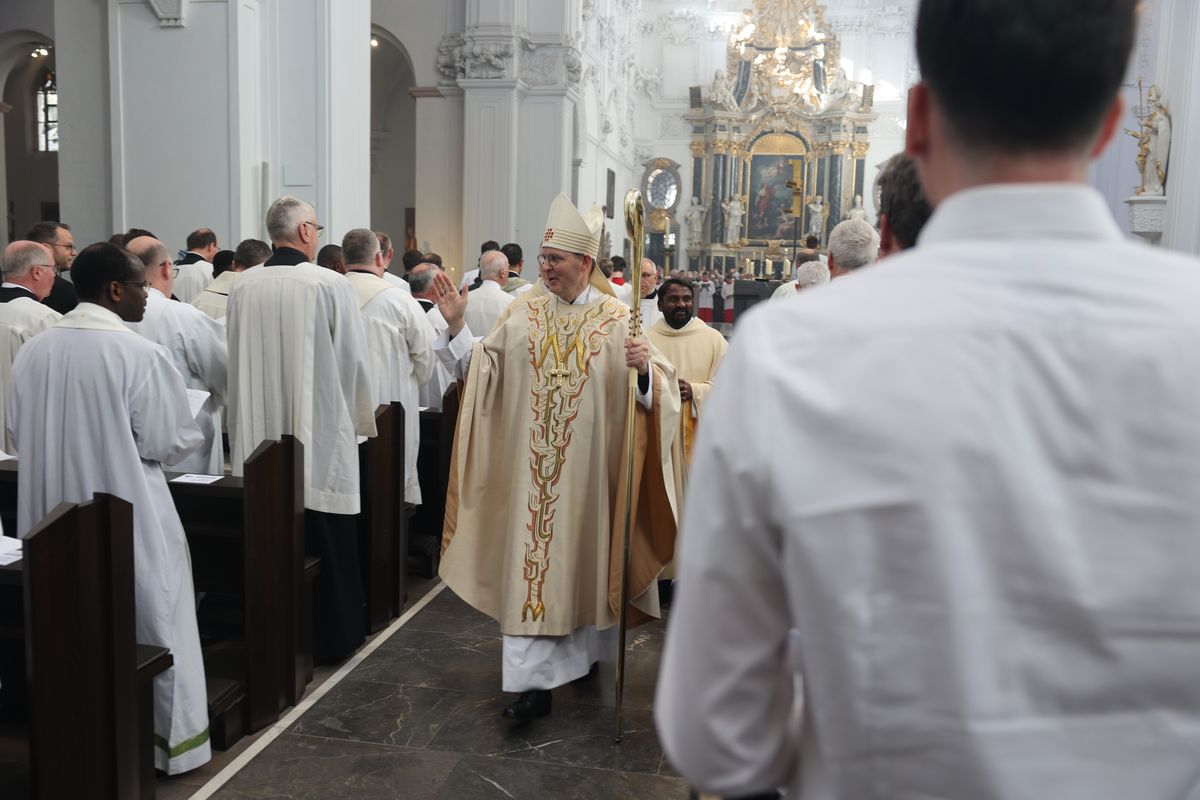 Bei einem Pontifikalgottesdienst im Würzburger Kiliansdom ist an Christi Himmelfahrt, 9. Mai 2024, Weihbischof Paul Reder zum Bischof geweiht worden. 