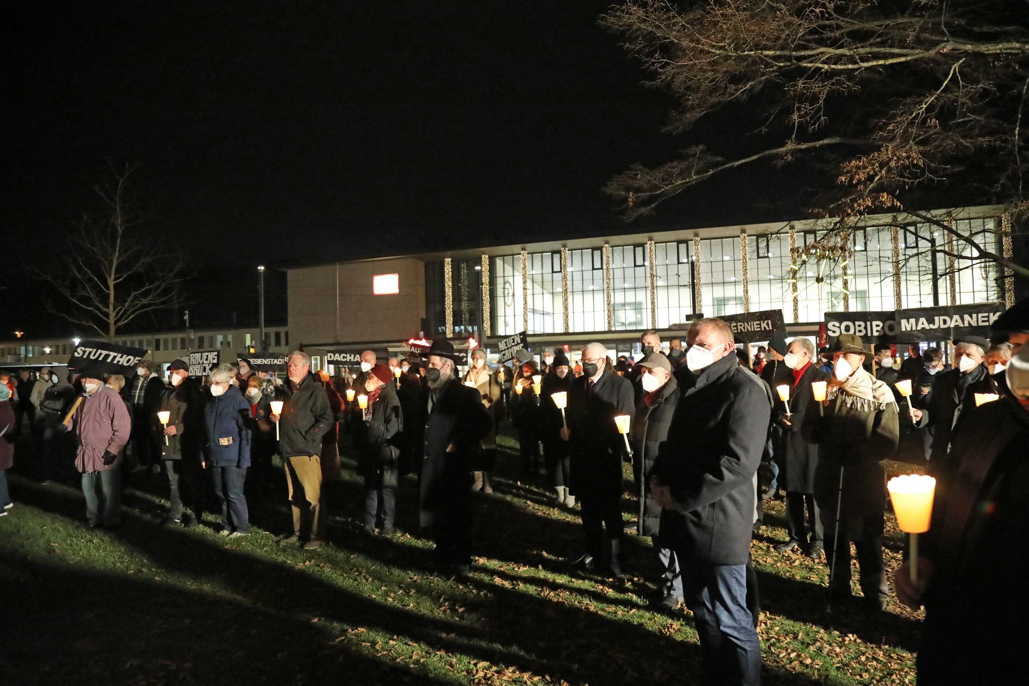 4821/1161 Gedenken an die Deportation der Würzburger Juden vor 80 Jahren_31000