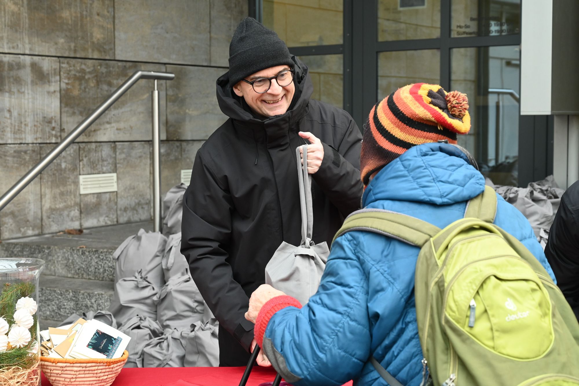 0125/0029 Wärmestube Bischof_55067