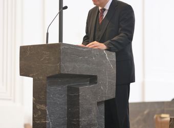 Mit einem Dankgottesdienst im Würzburger Kiliansdom hat Bischof Dr. Franz Jung am Sonntag, 13. Juni, den dritten Jahrestag seiner Bischofsweihe begangen.