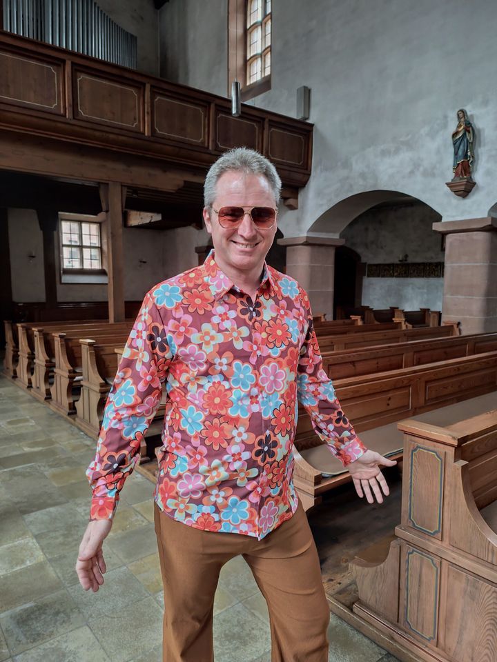 Pastoralreferent Dr. Thorsten Kapperer lädt am Sonntag, 18. Januar, um 18 Uhr in Gemünden zu einem Schlagergottesdienst in die Pfarrkirche Sankt Peter und Paul ein. 