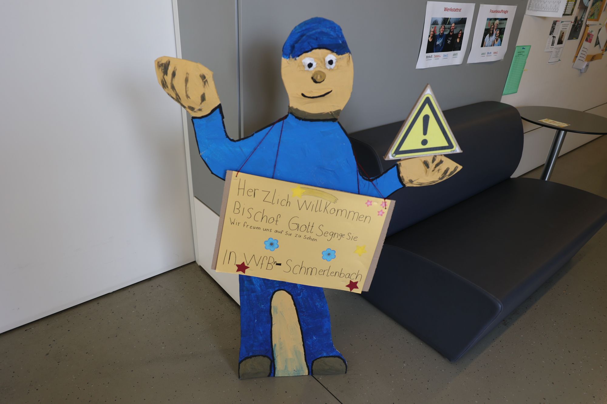 2824/0738 Bischof Lebenshilfe Schmerlenbach_50104