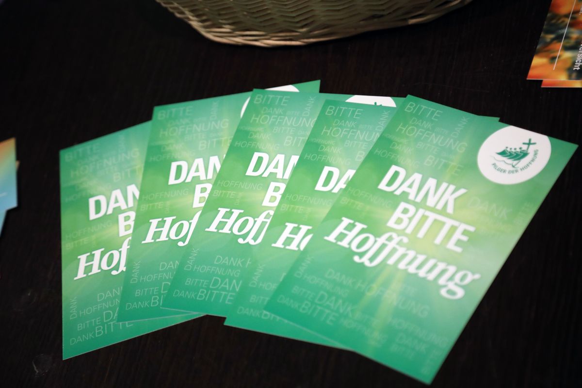 Die "Nacht der Hoffnung" in der Kiliani-Wallfahrtswoche am Samstagabend, 12. Juli, lud zu Stille, Gebet und Besinnung in den Kiliansdom ein. Viele Passanten nutzten das Angebot, das um Mitternacht endete.