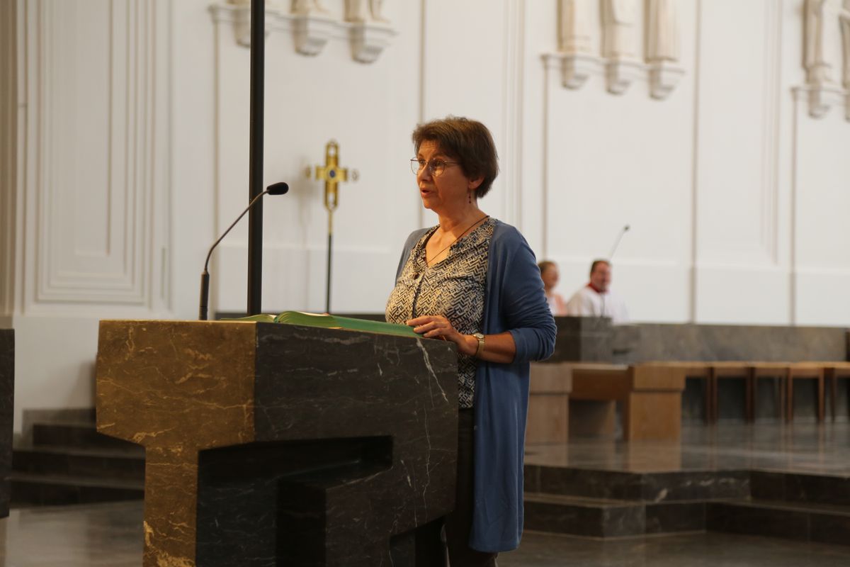 Weihbischof em. Ulrich Boom hat am Dienstag, 8. Juli, einen Kiliani-Gottesdienst für die Region Aschaffenburg und die Pfarrhausfrauen aus dem gesamten Bistum im Würzburger Kiliansdom gefeiert.