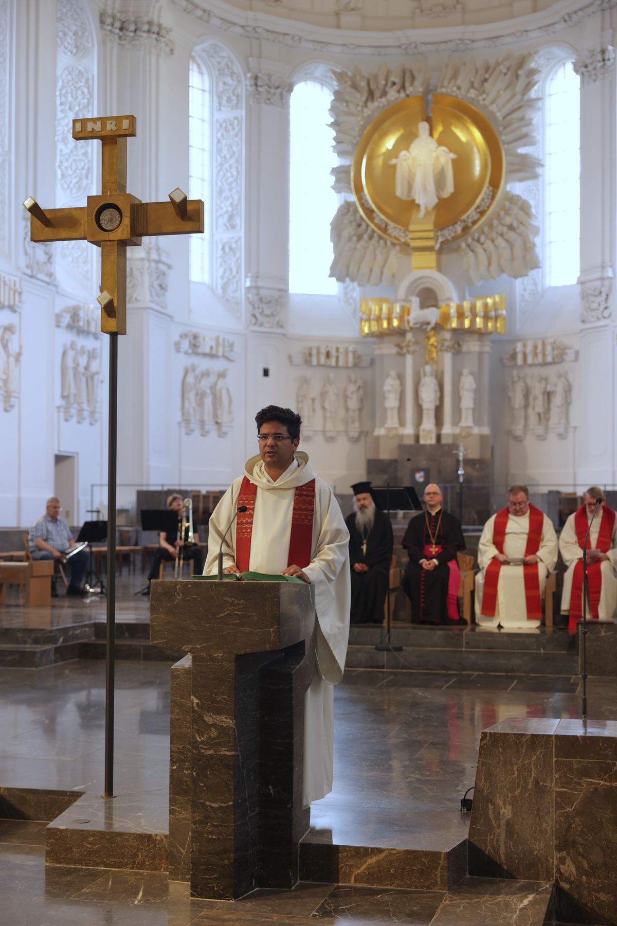 Konfessionsübergreifend hat der ökumenische Kiliani-Gottesdienst mit Bischof Dr. Franz Jung am Mittwochabend, 9. Juli, das Thema Hoffnung aufgegriffen.