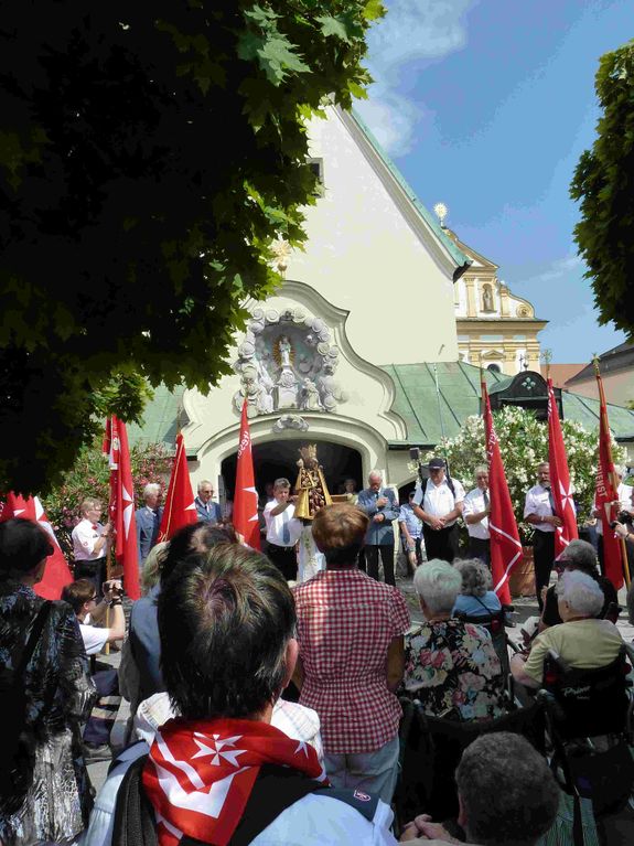 2725/0688 Malteser Wallfahrt nach Altötting_58919