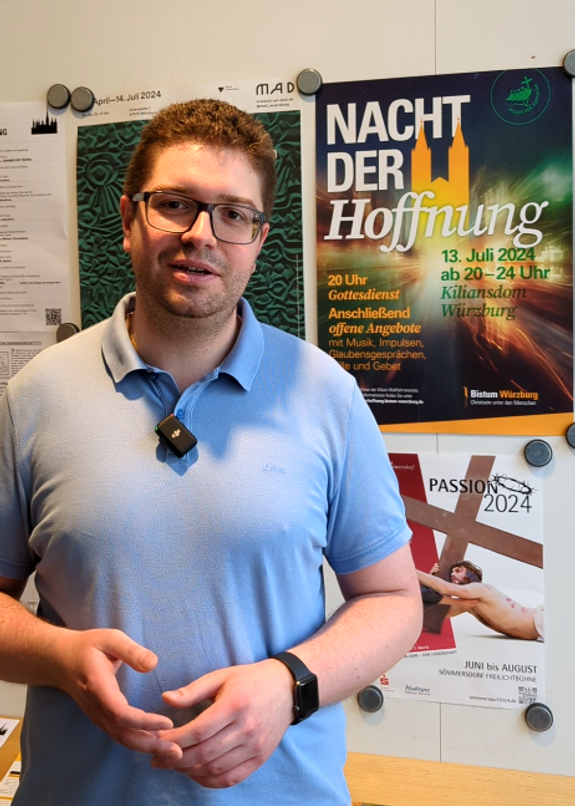 Dr. Markus Münzel, Liturgiereferent im Bistum Würzburg, lädt zur "Nacht der Hoffnung" am Samstag, 13. Juli, von 20 bis 24 Uhr in den Kiliansdom ein. Dr. Markus Münzel, Liturgiereferent im Bistum Würzburg, lädt zur "Nacht der Hoffnung" am Samstag, 13. Juli, von 20 bis 24 Uhr in den Kiliansdom ein.