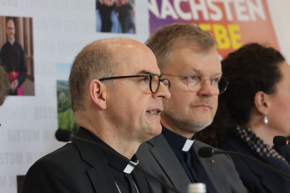 0525/0129 Bischof PK_55937