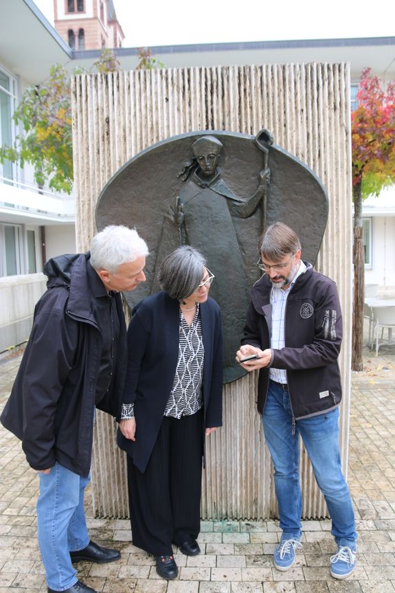 4424/1137 geocache Burkardushaus_53138