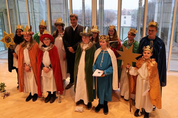 0224/0044 Sternsinger Söder_44351